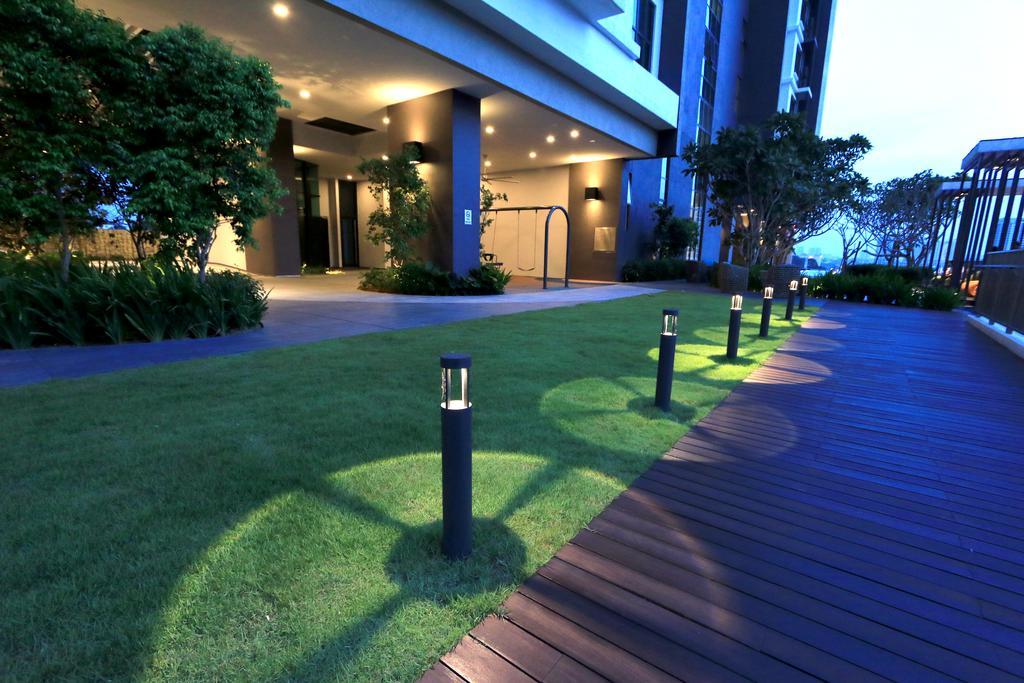 Pine Cone @ Avantas Mid Valley Kuala Lumpur Exterior photo